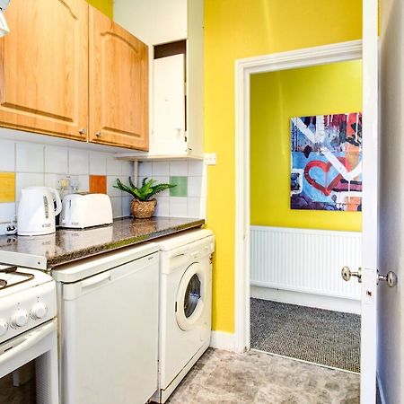 Oxford Street - Mayfair, Central London Budget Apartment Экстерьер фото