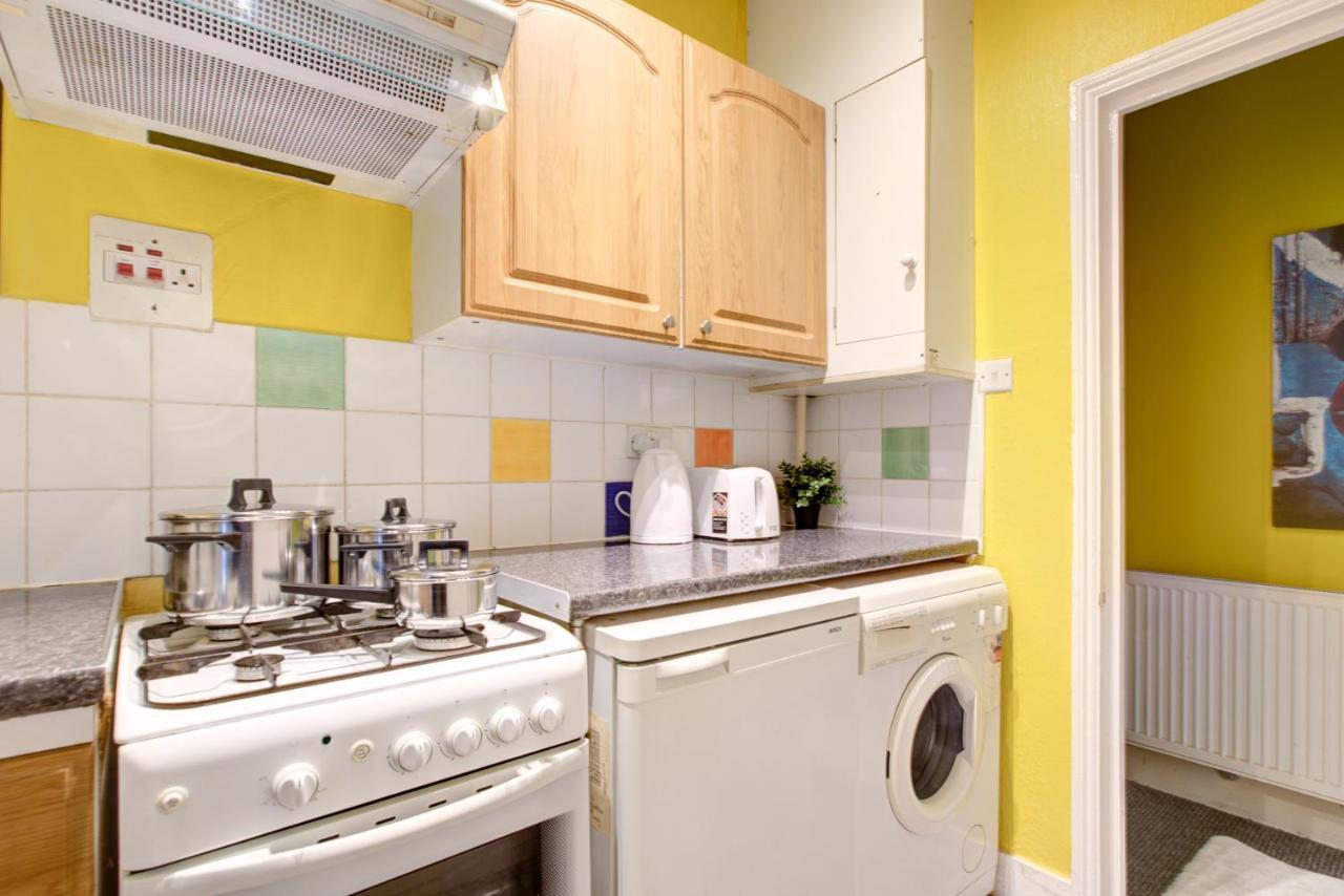 Oxford Street - Mayfair, Central London Budget Apartment Экстерьер фото